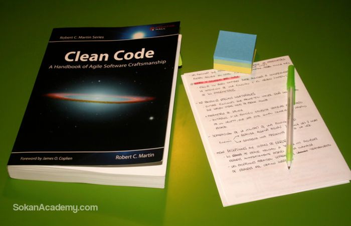 Clean Code: کتاب راهنمای توسعهٔ نرم‌افزار به روش اجایل